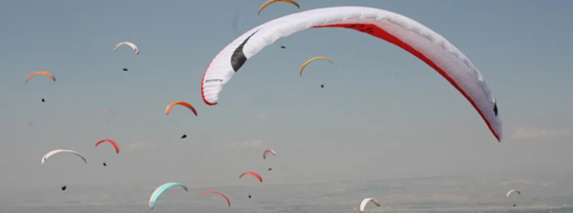 Ali Dağı Yamaç Paraşütü