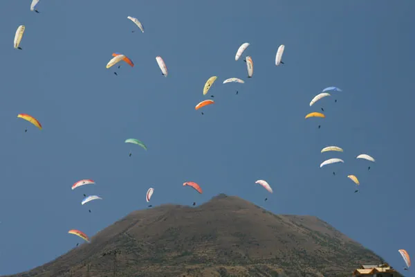 Ali Dağı Yamaç Paraşütü