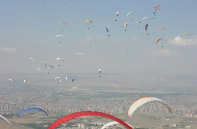 Ali Dağı Yamaç Paraşütü