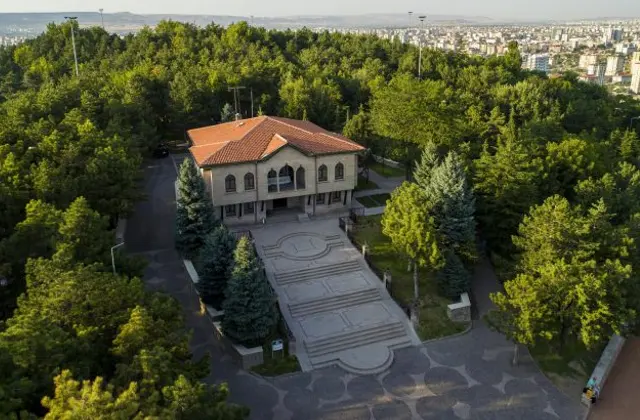 Beştepeler