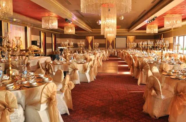 City One Hotel
