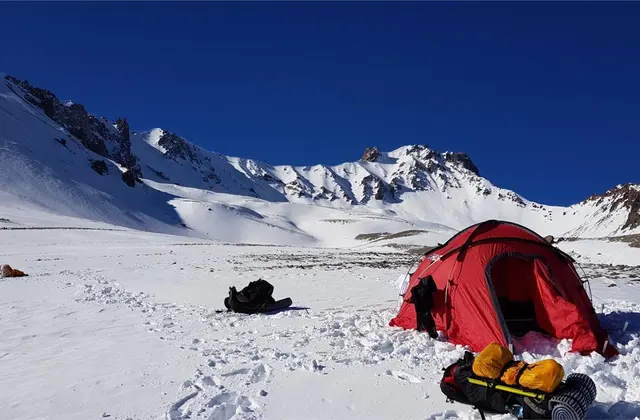 Erciyes 2.200 Mt.irtifada Çadır Kamp Keyfini Deneyimleyin