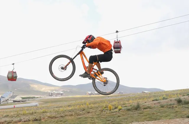 “Erciyes Bike Park” Türkiye'nin İlk Ve Tek Dağ Bisiklet Parkı