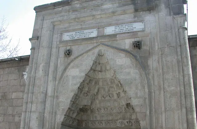 Hatuniye Medresesi