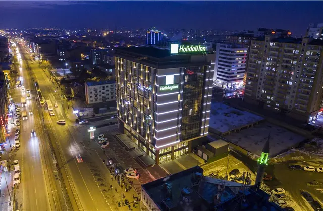 Holiday Inn Otel