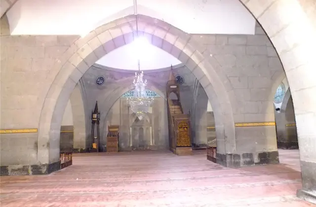 Hunat Hatun Külliyesi