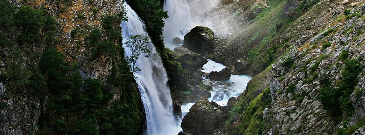 Kapuzbaşı Şelaleleri