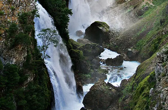 Kapuzbaşı Şelaleleri
