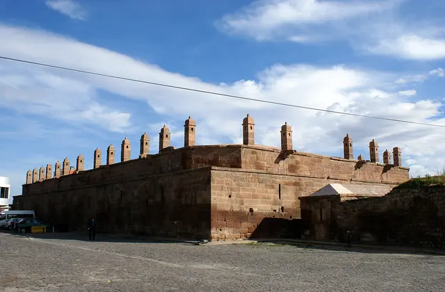 Kara Mustafa Paşa Kervansarayı