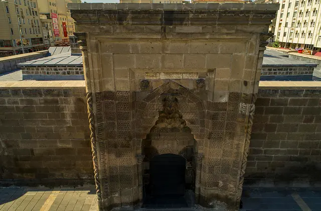 Sahabiye Medresesi