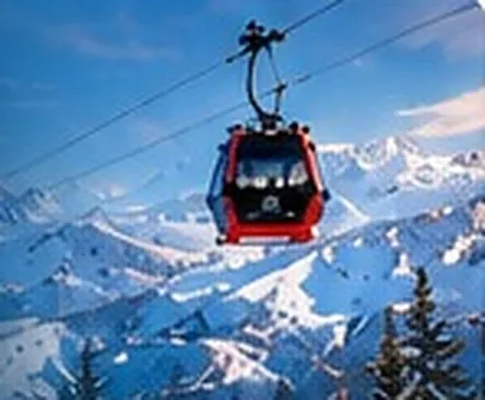 Erciyes'te teleferik kabini